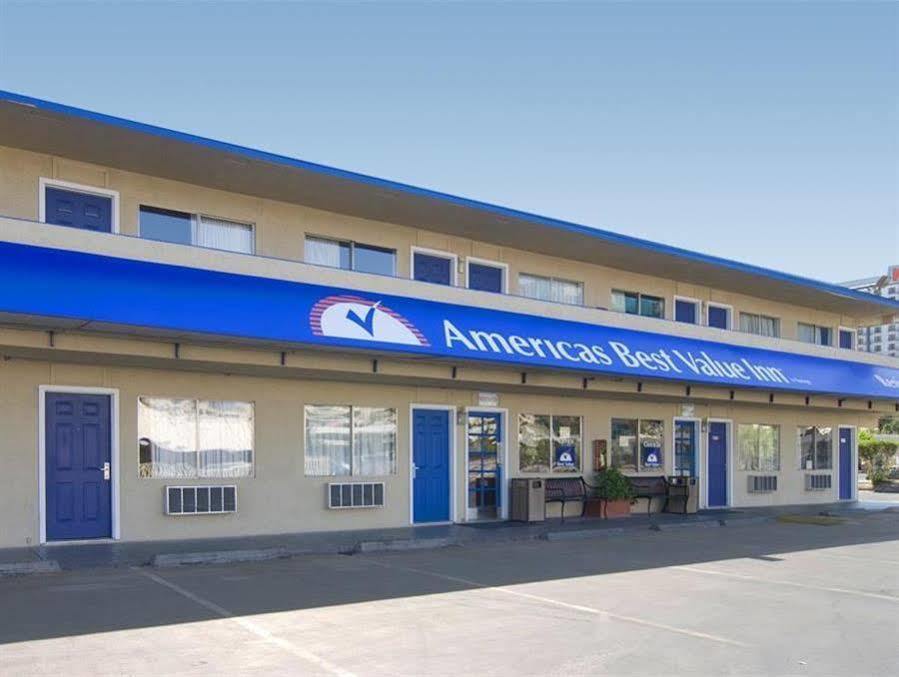 Americas Best Value Inn Las Vegas Strip Extérieur photo